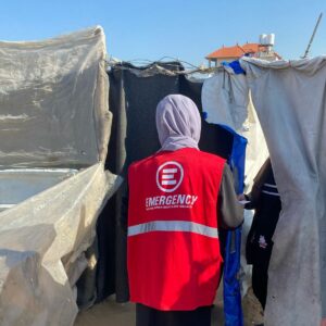 Regala visite mediche pre e post-natali a Gaza